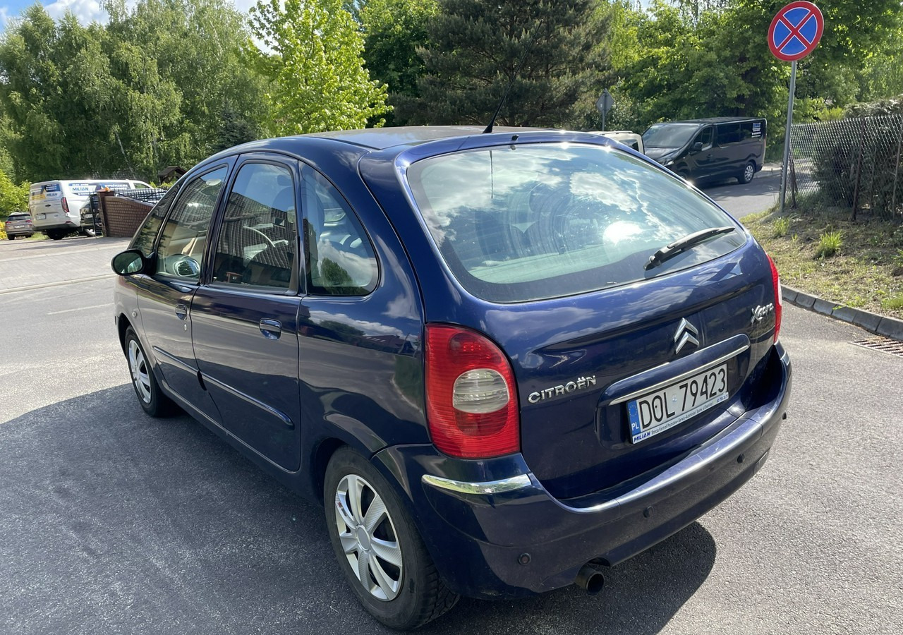 Citroen Xsara Picasso Citroen Xsara Picasso 1.6HDI-110KM Klima tempomat 2006 - Voiture: photos 4 Citroen Xsara Picasso Citroen Xsara Picasso 1.6HDI-110KM Klima tempomat 2006 - Voiture: photos 4