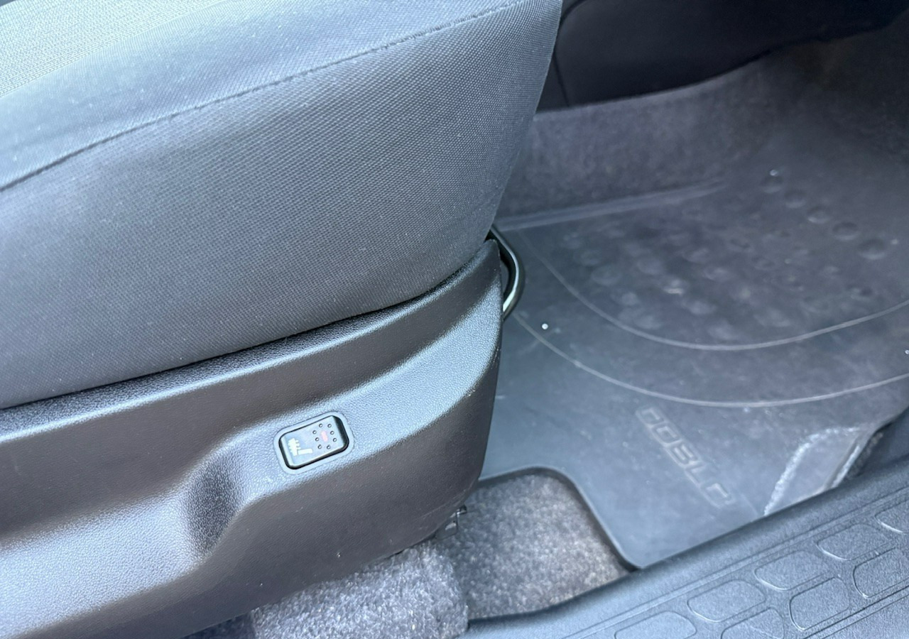 Voiture Fiat Doblo II Doblo 1.6-120KM dla Niepełnosprawnych RAMPA Inwalida Model 2020: photos 18