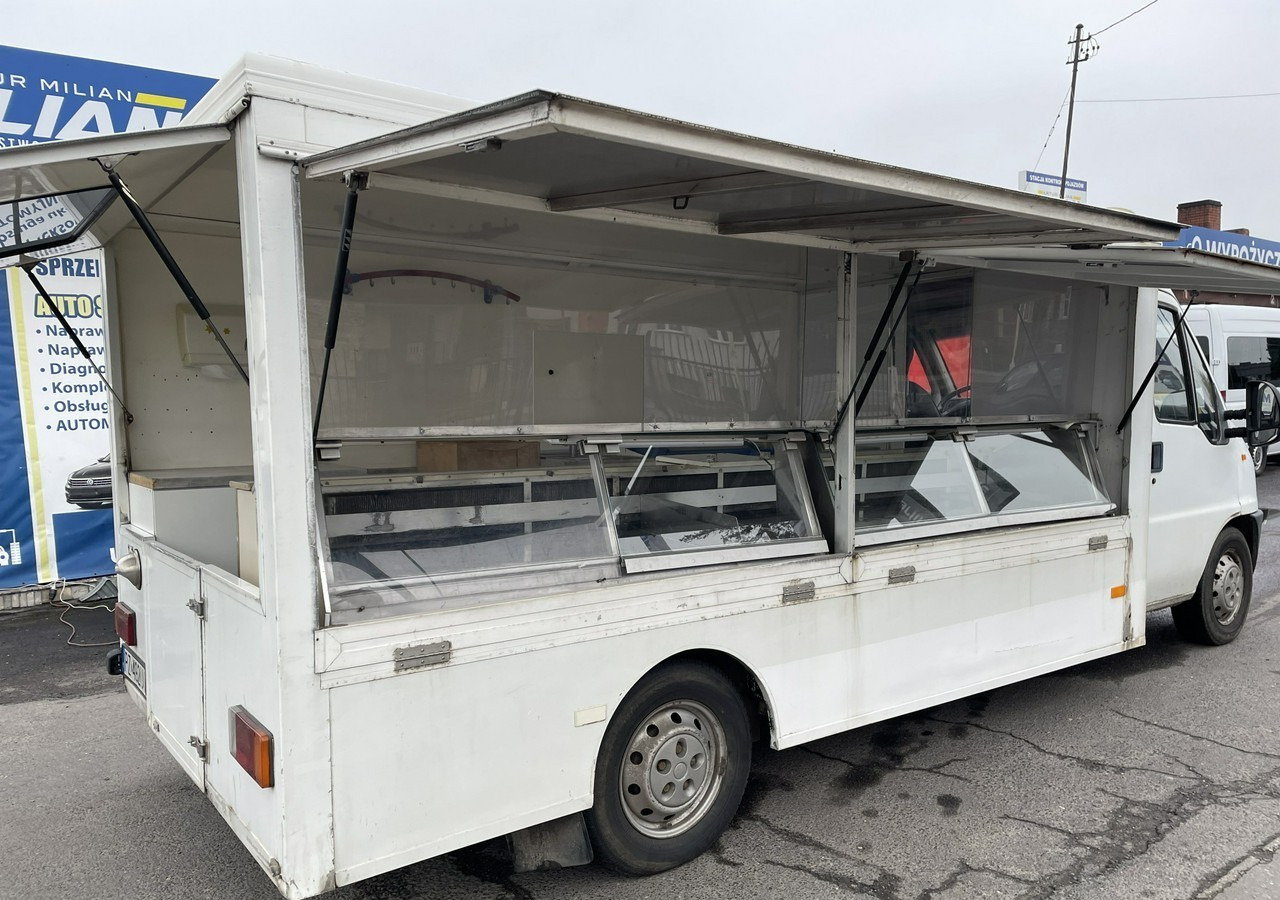 Fiat Ducato Autosklep wędlin Gastronomiczny Food Truck Foodtruck sklep bar - Camion magasin: photos 1 Fiat Ducato Autosklep wędlin Gastronomiczny Food Truck Foodtruck sklep bar - Camion magasin: photos 1