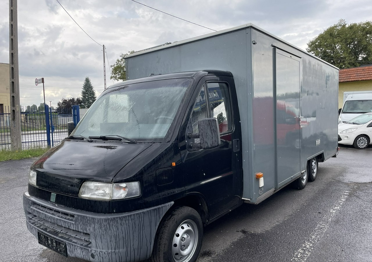 Fiat Ducato Ducato Autosklep Gastronomiczny Food Truck Foodtruck sklep bar - Camion magasin: photos 1 Fiat Ducato Ducato Autosklep Gastronomiczny Food Truck Foodtruck sklep bar - Camion magasin: photos 1