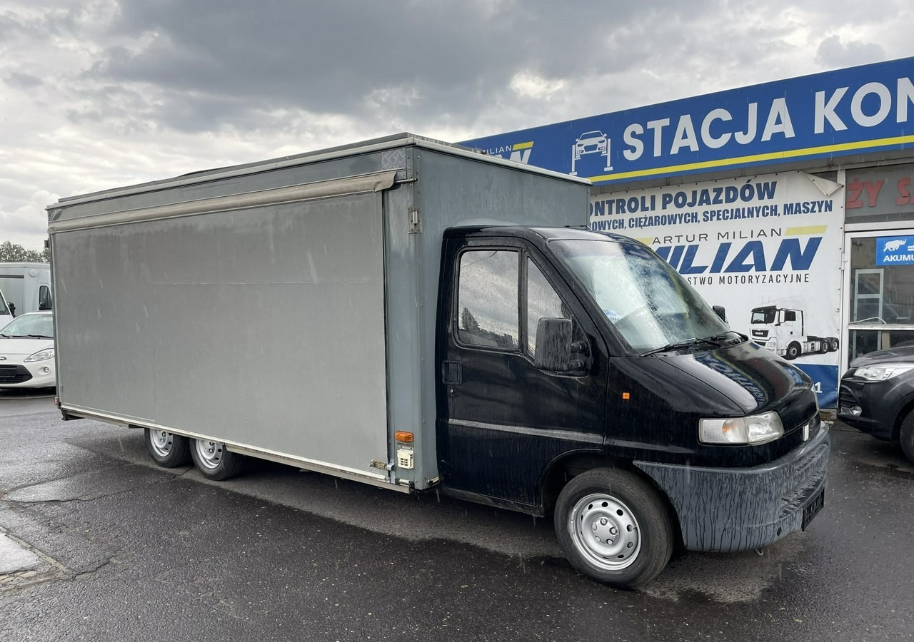 Fiat Ducato Ducato Autosklep Gastronomiczny Food Truck Foodtruck sklep bar - Camion magasin: photos 5 Fiat Ducato Ducato Autosklep Gastronomiczny Food Truck Foodtruck sklep bar - Camion magasin: photos 5