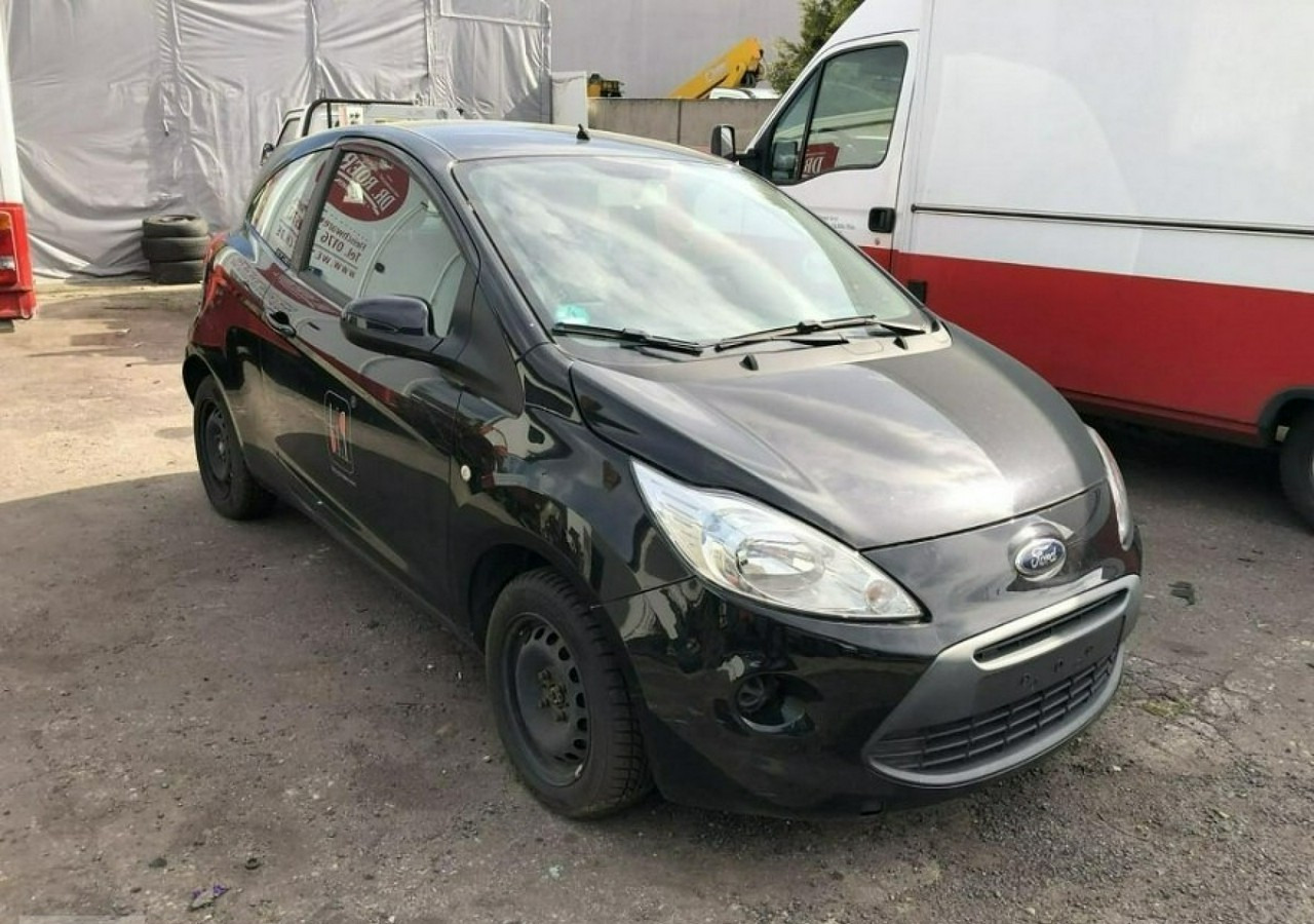 Ford KA II Ford KA 1,3 tdci 75KM 2012 - Voiture à hayon: photos 2 Ford KA II Ford KA 1,3 tdci 75KM 2012 - Voiture à hayon: photos 2
