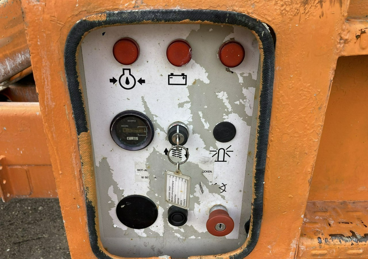 Inna Inny Podnośnik nożycowy Haulotte H15SDX 4x4 podpory 6905 mg 15 metrów en crédit-bail Inna Inny Podnośnik nożycowy Haulotte H15SDX 4x4 podpory 6905 mg 15 metrów: photos 7