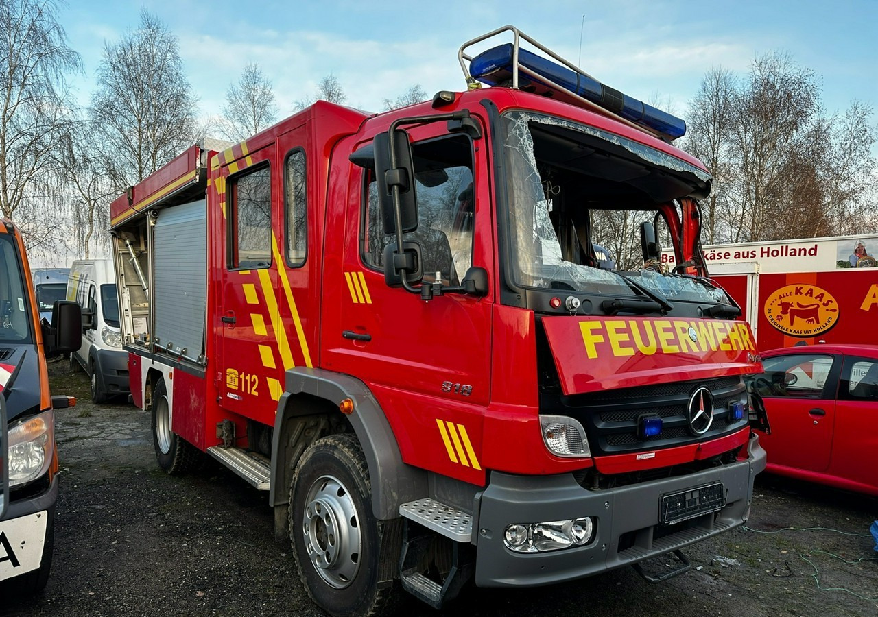 Mercedes-Benz Inny Mercedes-Benz Atego 918 Straż Pożarna 4X4 2006 - Camion de pompier: photos 1 Mercedes-Benz Inny Mercedes-Benz Atego 918 Straż Pożarna 4X4 2006 - Camion de pompier: photos 1