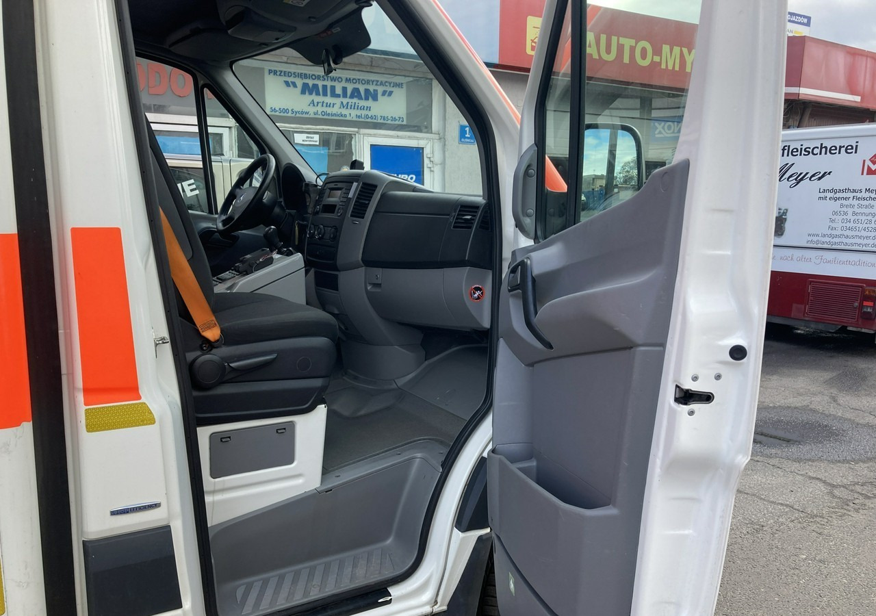 Mercedes-Benz Sprinter Sprinter 519 Karetka 4X4 Ambulans MODEL 2017 en crédit-bail Mercedes-Benz Sprinter Sprinter 519 Karetka 4X4 Ambulans MODEL 2017: photos 13