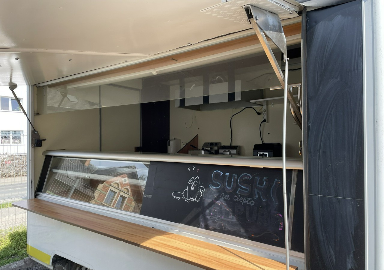 Renault Master Master Autosklep Gastronomiczna food truck foodtruck sklep bar 2009 - Camion magasin: photos 3 Renault Master Master Autosklep Gastronomiczna food truck foodtruck sklep bar 2009 - Camion magasin: photos 3