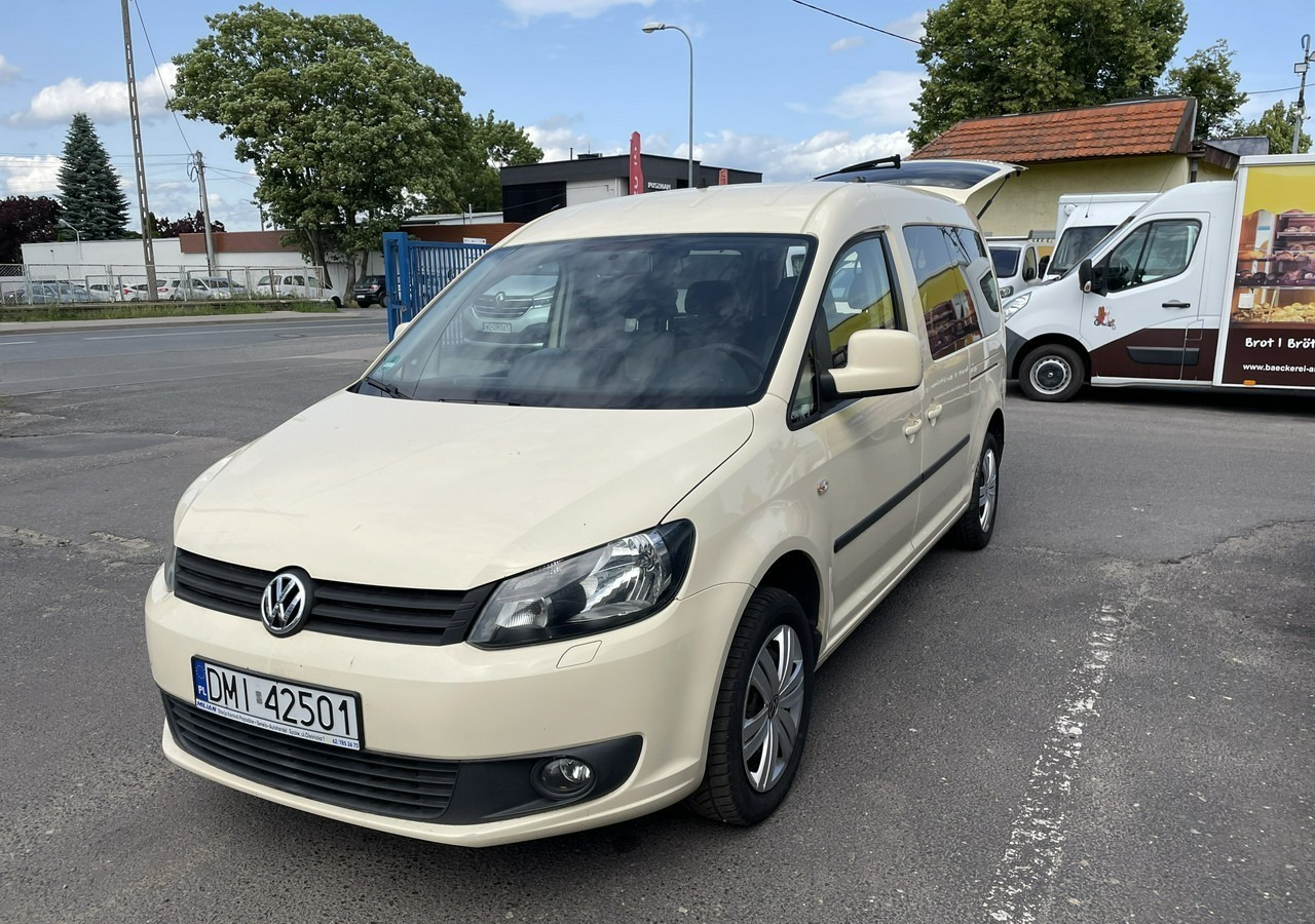 Volkswagen Caddy III Caddy 1.6 TDI dla Niepełnosprawnych inwalida rampa 2015 - Voiture: photos 5 Volkswagen Caddy III Caddy 1.6 TDI dla Niepełnosprawnych inwalida rampa 2015 - Voiture: photos 5