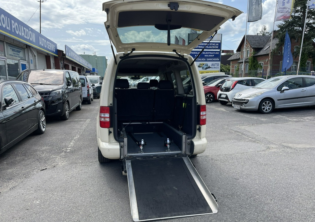 Volkswagen Caddy III Caddy 1.6 TDI dla Niepełnosprawnych inwalida rampa 2015 - Voiture: photos 2 Volkswagen Caddy III Caddy 1.6 TDI dla Niepełnosprawnych inwalida rampa 2015 - Voiture: photos 2