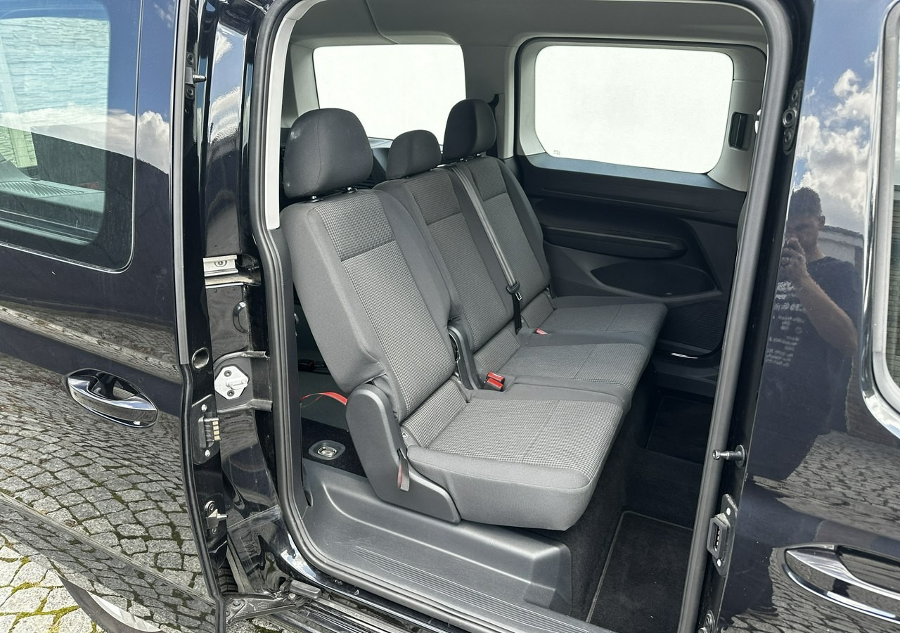 Voiture Volkswagen Caddy III Caddy dla Niepełnosprawnych inwalida rampa 43053km PFRON Model 2023: photos 9