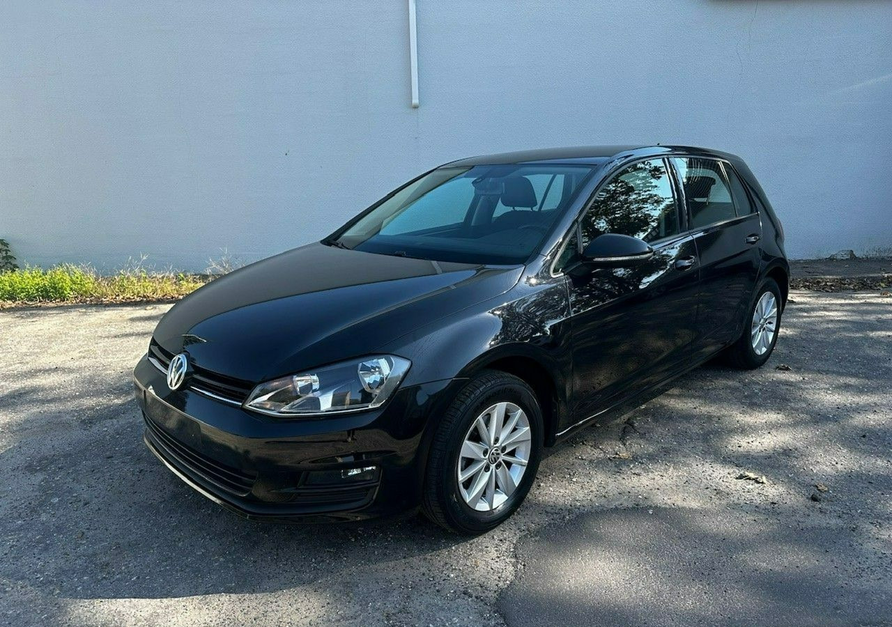 Volkswagen Golf VII VII 1,6 TDI 110KM 153TKM Klimatronik Navi Alu PDC 2015 Bez wkładu fi - Voiture à hayon: photos 4 Volkswagen Golf VII VII 1,6 TDI 110KM 153TKM Klimatronik Navi Alu PDC 2015 Bez wkładu fi - Voiture à hayon: photos 4