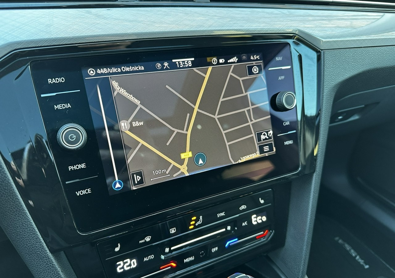 Volkswagen Passat B8 GTE 1.4TSI 218KM Hybryda Plug-in zasięg 50km Panorama*Navi*Skóra*FV2 - Voiture: photos 3 Volkswagen Passat B8 GTE 1.4TSI 218KM Hybryda Plug-in zasięg 50km Panorama*Navi*Skóra*FV2 - Voiture: photos 3