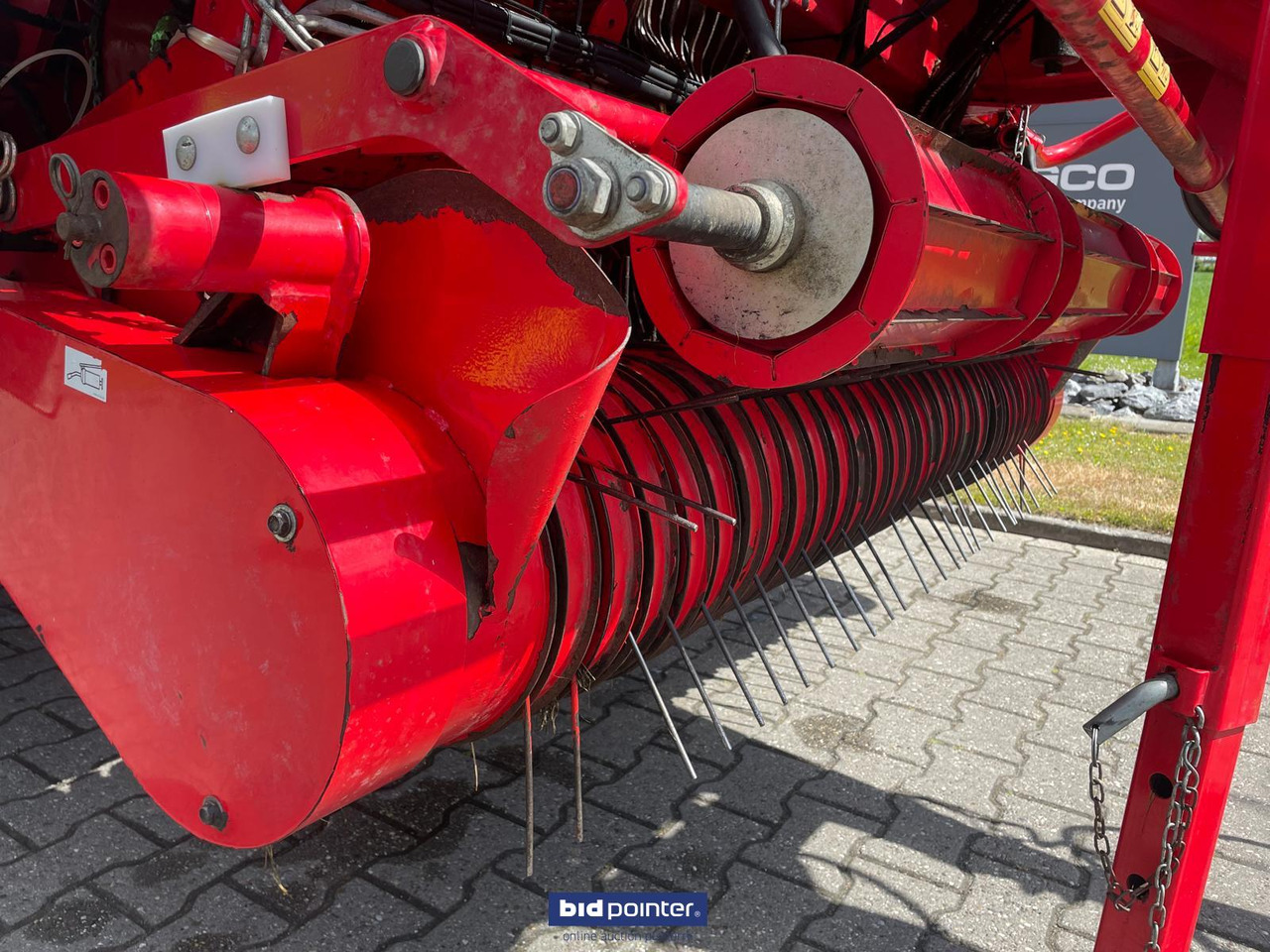Lely Welger RPC 245 Tornado - Presse à balles rondes: photos 3 Lely Welger RPC 245 Tornado - Presse à balles rondes: photos 3