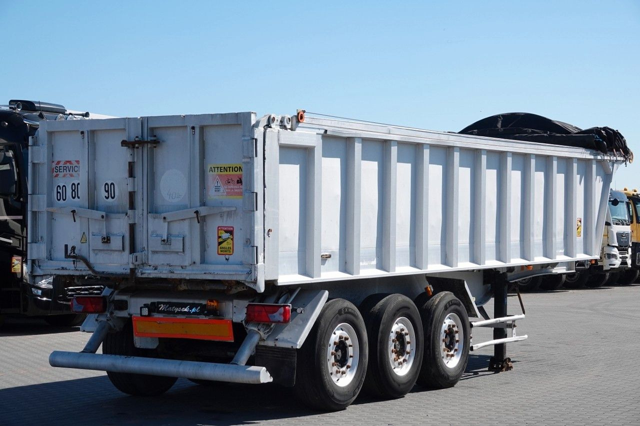 Benalu WYWROTKA / 25 m3 / ALUMINIOWA / OŚ PODNOSZONA / - Semi-remorque benne: photos 3 Benalu WYWROTKA / 25 m3 / ALUMINIOWA / OŚ PODNOSZONA / - Semi-remorque benne: photos 3