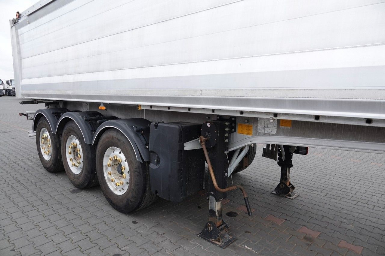 Benalu WYWROTKA / 26 m3 / ALUMINIOWA / OŚ PODNOSZONA / - Semi-remorque benne: photos 5 Benalu WYWROTKA / 26 m3 / ALUMINIOWA / OŚ PODNOSZONA / - Semi-remorque benne: photos 5