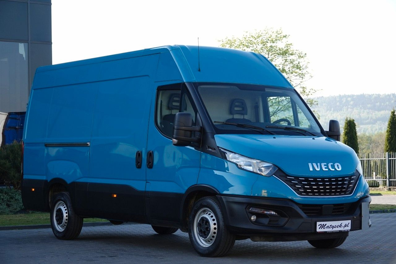 Iveco DAILY 2,3 D / BLASZAK / 2021 ROK / SPROWADZONY / - Fourgon utilitaire: photos 1 Iveco DAILY 2,3 D / BLASZAK / 2021 ROK / SPROWADZONY / - Fourgon utilitaire: photos 1