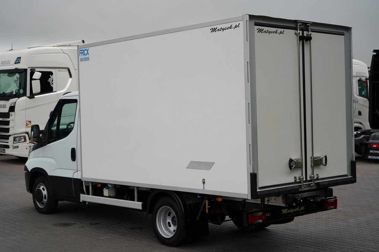 Iveco DAILY 35.120 / CHŁODNIA LAMBERET / AGREGAT CARRI - Utilitaire frigorifique: photos 5 Iveco DAILY 35.120 / CHŁODNIA LAMBERET / AGREGAT CARRI - Utilitaire frigorifique: photos 5