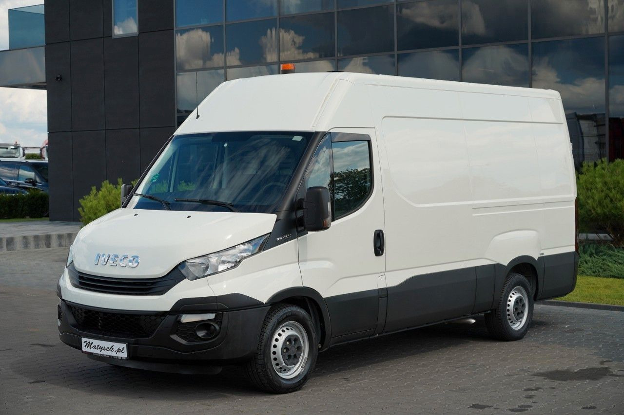Iveco DAILY 35-140 / BLASZAK / MOBILNY WARSZTAT / PRZ - Fourgon utilitaire: photos 1 Iveco DAILY 35-140 / BLASZAK / MOBILNY WARSZTAT / PRZ - Fourgon utilitaire: photos 1