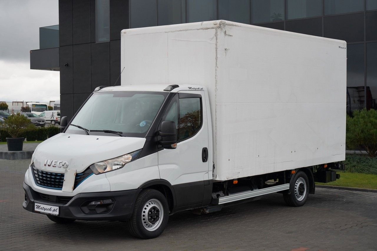 Iveco DAILY 35-NP / CNG / KONTENER / MANUAL / WINDA P - Utilitaire frigorifique: photos 3 Iveco DAILY 35-NP / CNG / KONTENER / MANUAL / WINDA P - Utilitaire frigorifique: photos 3