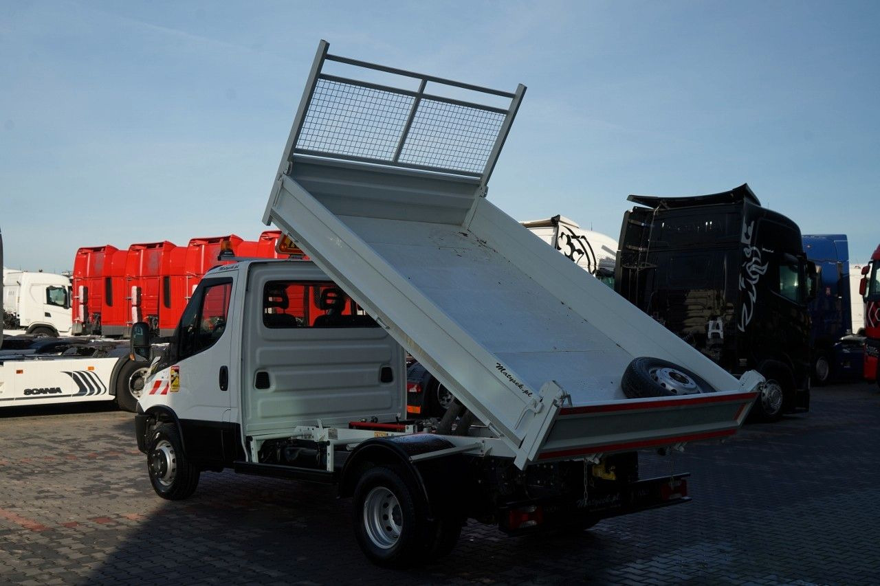 Iveco DAILY 65-150 / REAR TIPPER 3.4 M / 37,000 km / T - Utilitaire benne: photos 4 Iveco DAILY 65-150 / REAR TIPPER 3.4 M / 37,000 km / T - Utilitaire benne: photos 4