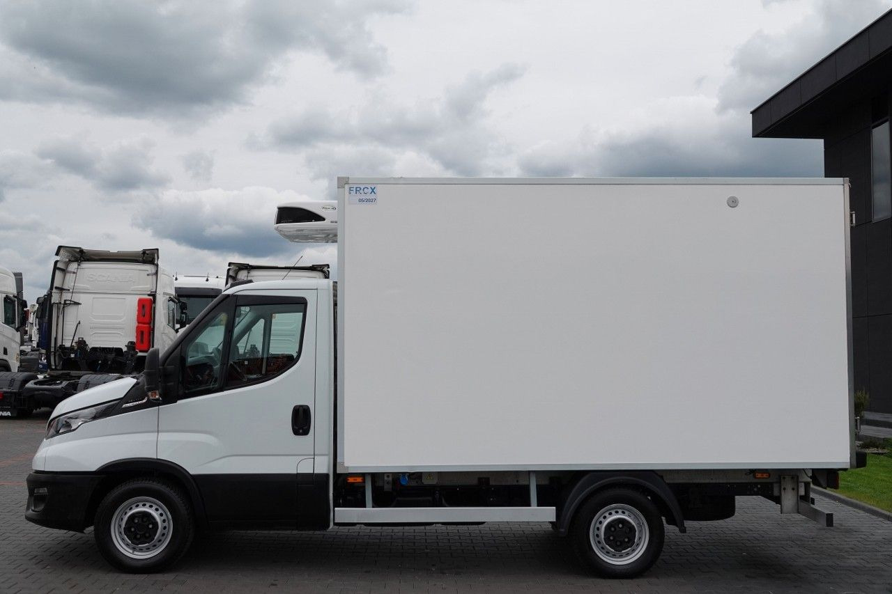 Iveco DAILY /HI-MATIC / CHŁODNIA / AGREGAT CARRIER / F - Utilitaire frigorifique: photos 5 Iveco DAILY /HI-MATIC / CHŁODNIA / AGREGAT CARRIER / F - Utilitaire frigorifique: photos 5