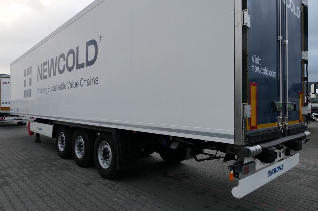 Krone CHŁODNIA / 2017 ROK / CARRIER VECTOR 1550 - Semi-remorque frigorifique: photos 3 Krone CHŁODNIA / 2017 ROK / CARRIER VECTOR 1550 - Semi-remorque frigorifique: photos 3