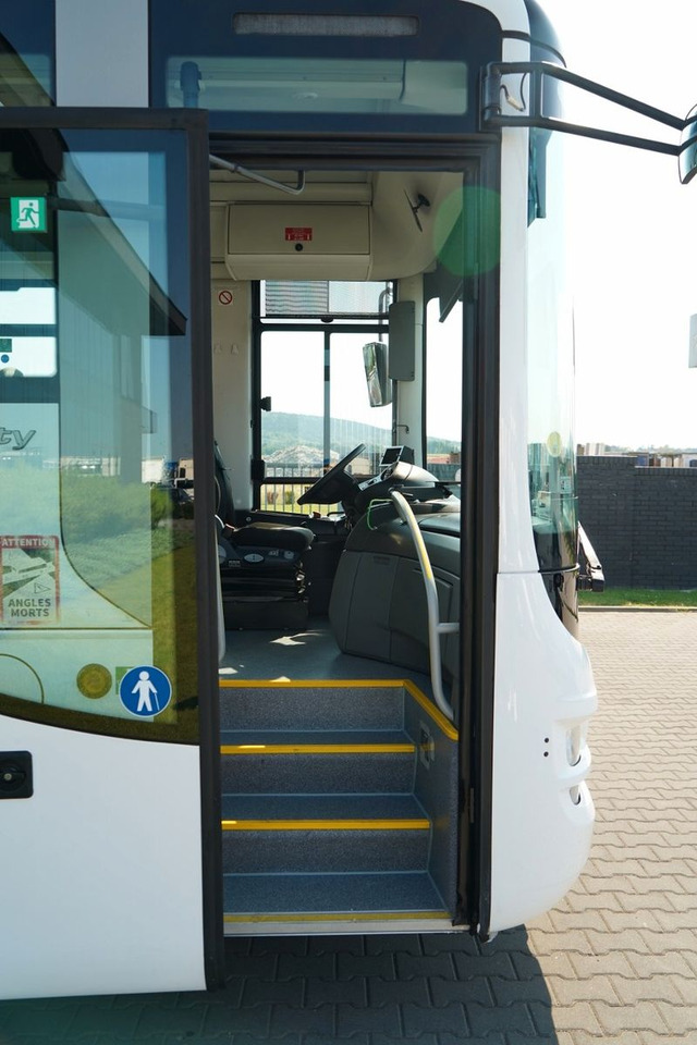 Bus interurbain MAN INTERCITY / EURO6 / PRZEBIEG 63000 KM / SPROWADZ: photos 11