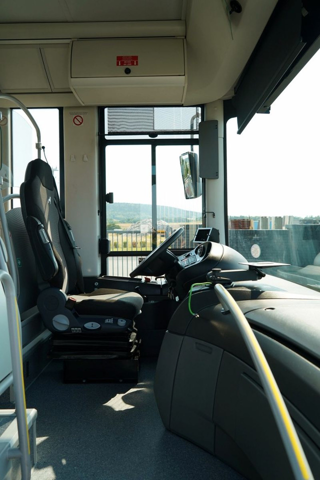 Bus interurbain MAN INTERCITY / EURO6 / PRZEBIEG 63000 KM / SPROWADZ: photos 12