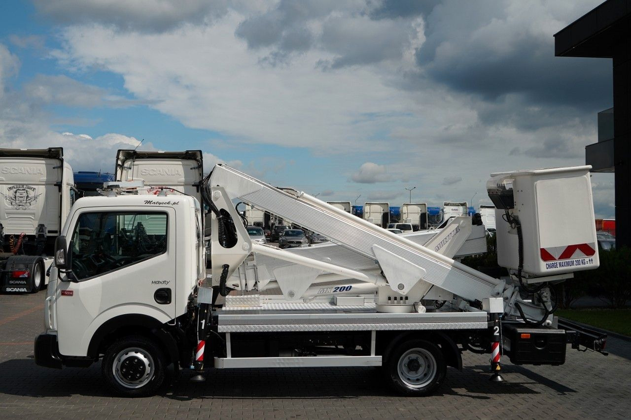 Renault MAXITY / ZWYŻKA 20 METRÓW / PODNOŚNIK KOSZOWY MU - Camion avec nacelle: photos 5 Renault MAXITY / ZWYŻKA 20 METRÓW / PODNOŚNIK KOSZOWY MU - Camion avec nacelle: photos 5