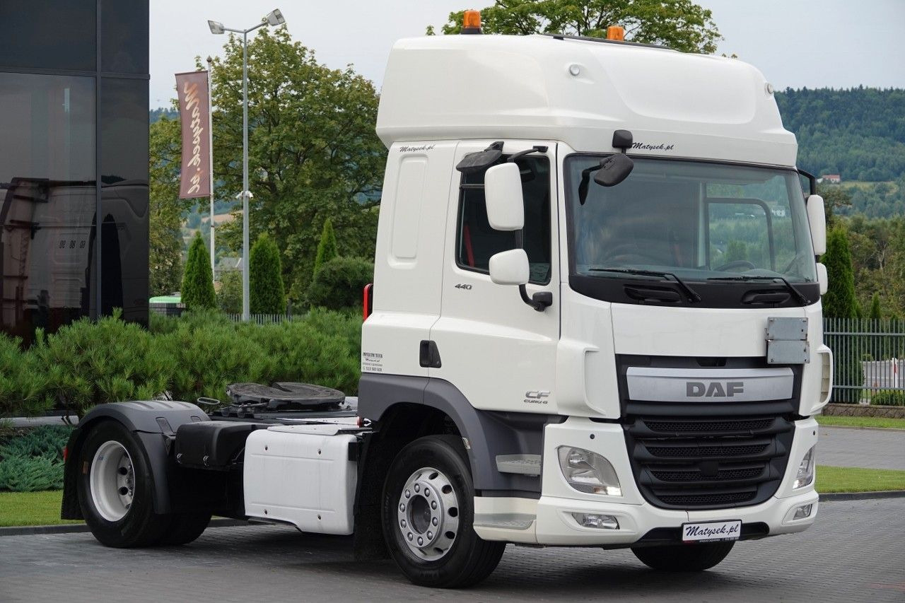 DAF CF 440 / PEŁNY ADR / AUTOMAT / EURO 6 / SPROWADZ - Tracteur routier: photos 2 DAF CF 440 / PEŁNY ADR / AUTOMAT / EURO 6 / SPROWADZ - Tracteur routier: photos 2