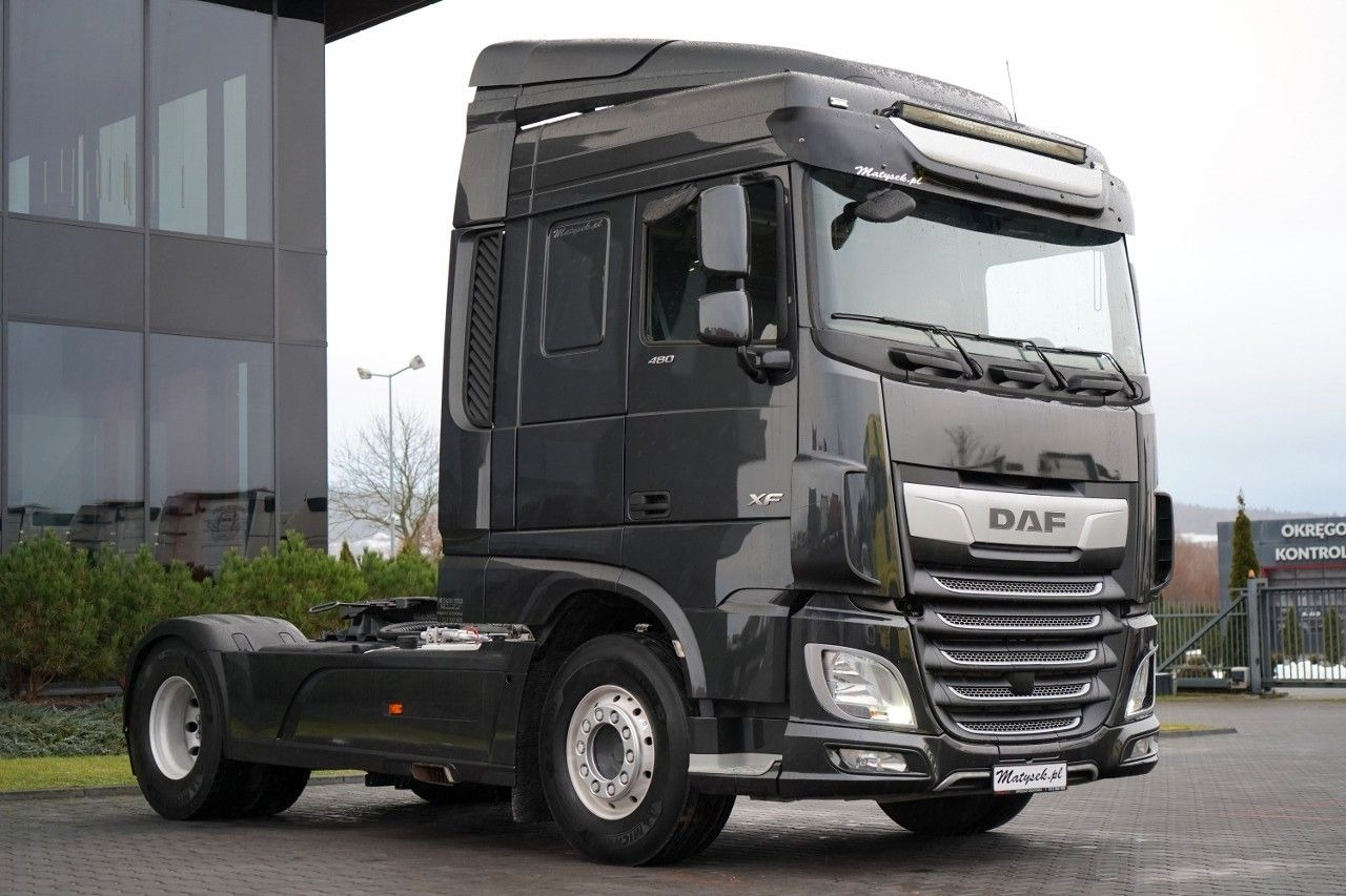 DAF XF 480 / SPACE CAB / HYDRAULIKA / ALUFELGI / - Tracteur routier: photos 1 DAF XF 480 / SPACE CAB / HYDRAULIKA / ALUFELGI / - Tracteur routier: photos 1