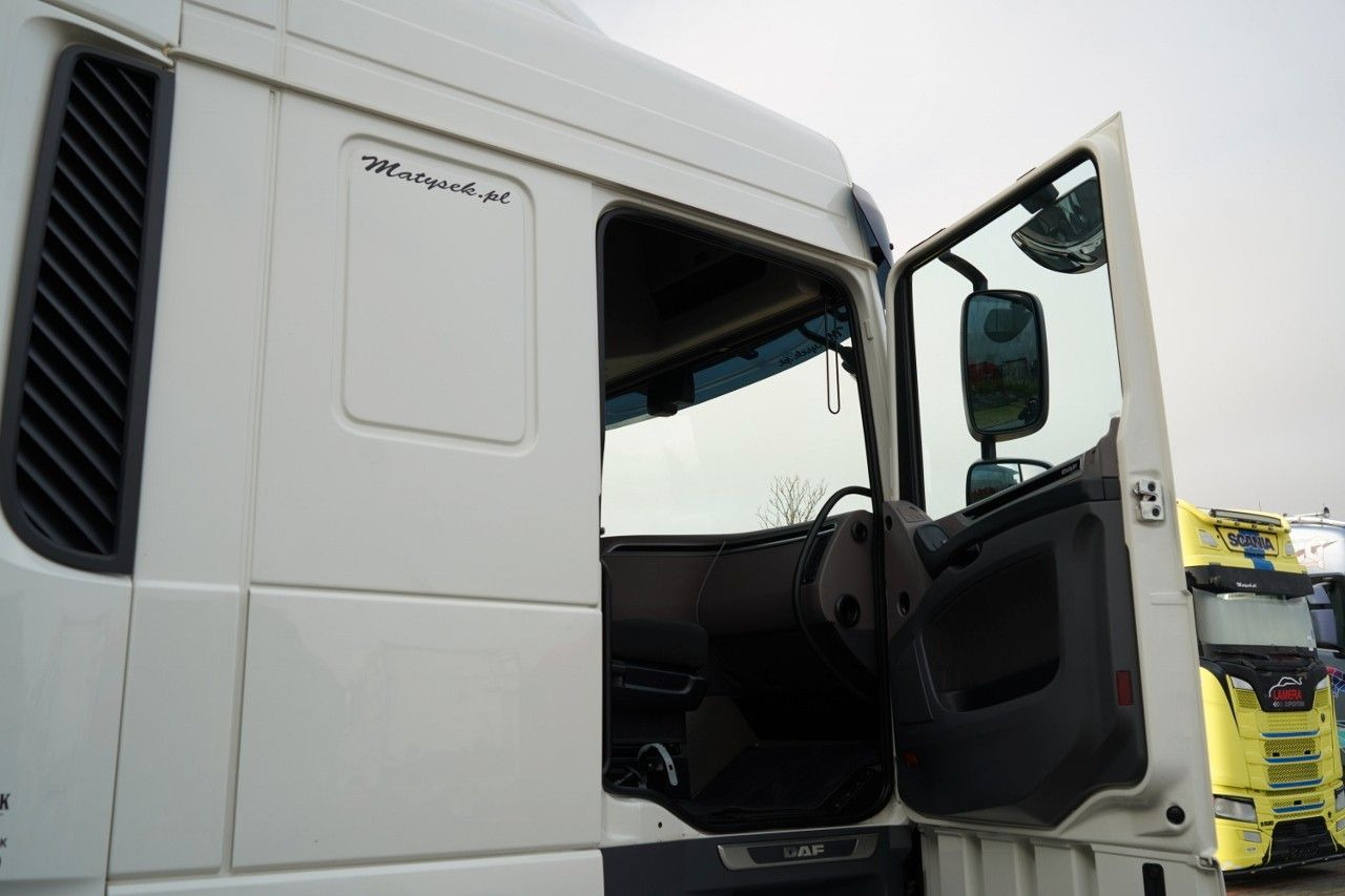 Tracteur routier DAF XF 480 / SPACE CAB / RETARDER / OPONY 100%: photos 37 Tracteur routier DAF XF 480 / SPACE CAB / RETARDER / OPONY 100%: photos 37