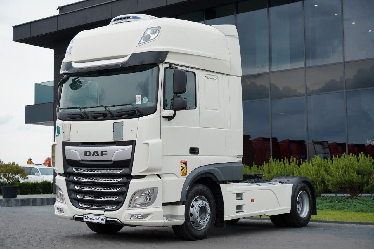DAF XF 480 / SUPER SPACE CAB / I-PARK COOL / OPONY - Tracteur routier: photos 2 DAF XF 480 / SUPER SPACE CAB / I-PARK COOL / OPONY - Tracteur routier: photos 2
