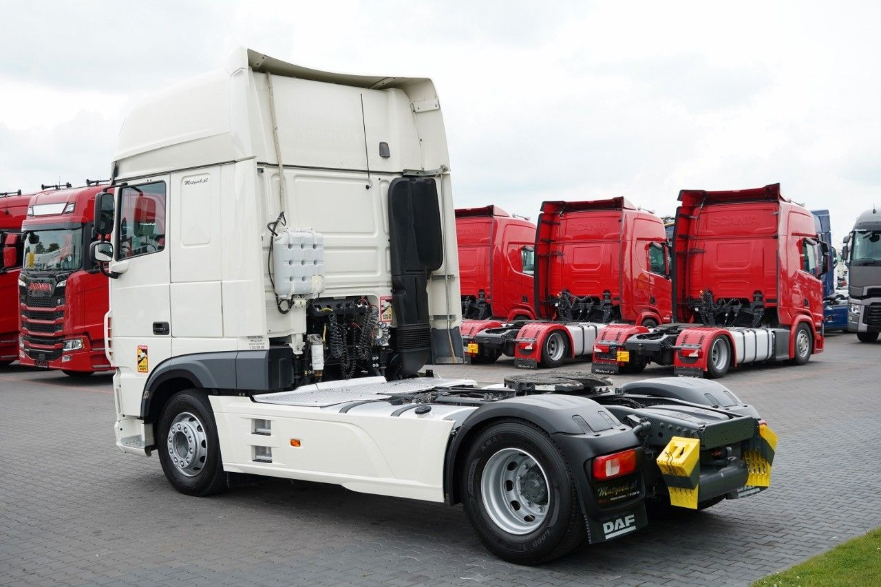 DAF XF 480 / SUPER SPACE CAB / I-PARK COOL / OPONY - Tracteur routier: photos 4 DAF XF 480 / SUPER SPACE CAB / I-PARK COOL / OPONY - Tracteur routier: photos 4