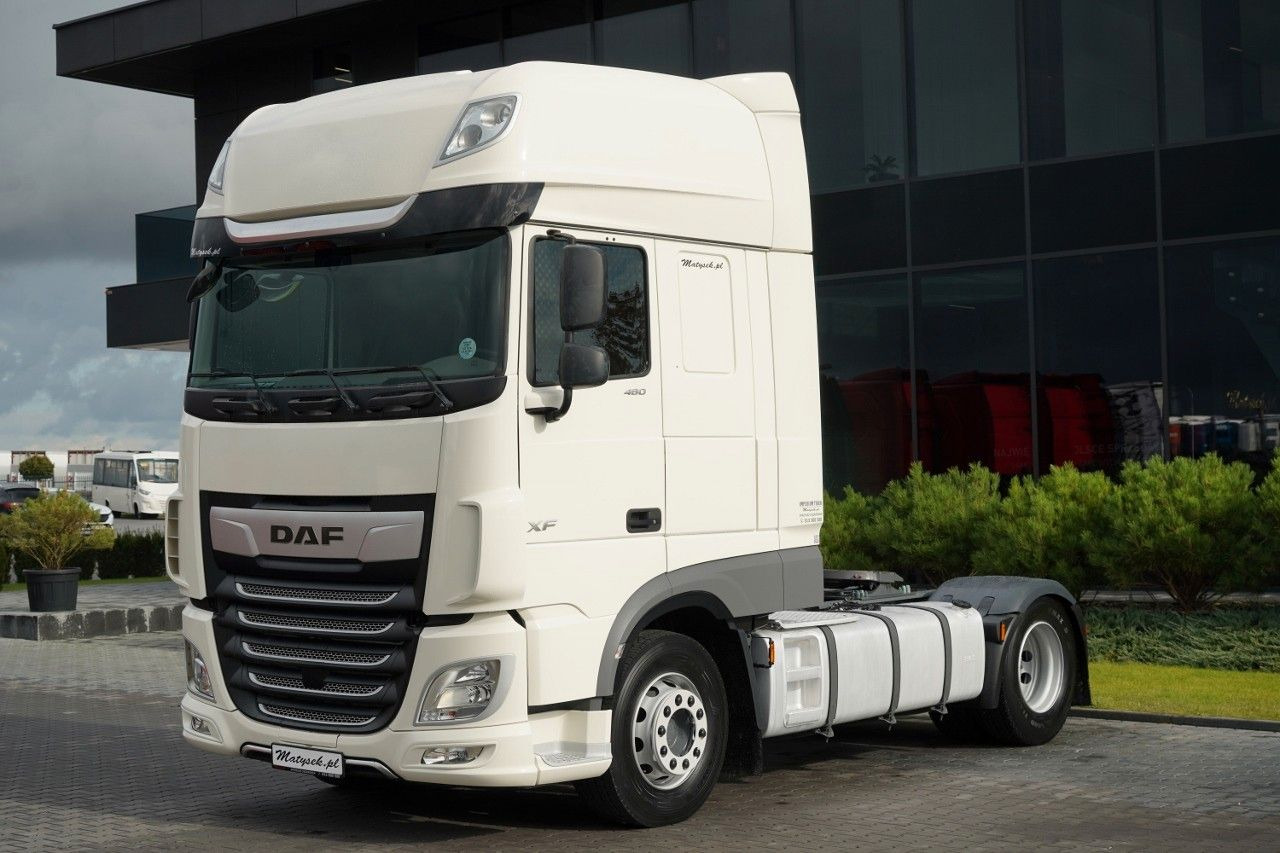 DAF XF 480 / SUPER SPACE CAB / OPONY 100% / 2021 ROK - Tracteur routier: photos 2 DAF XF 480 / SUPER SPACE CAB / OPONY 100% / 2021 ROK - Tracteur routier: photos 2