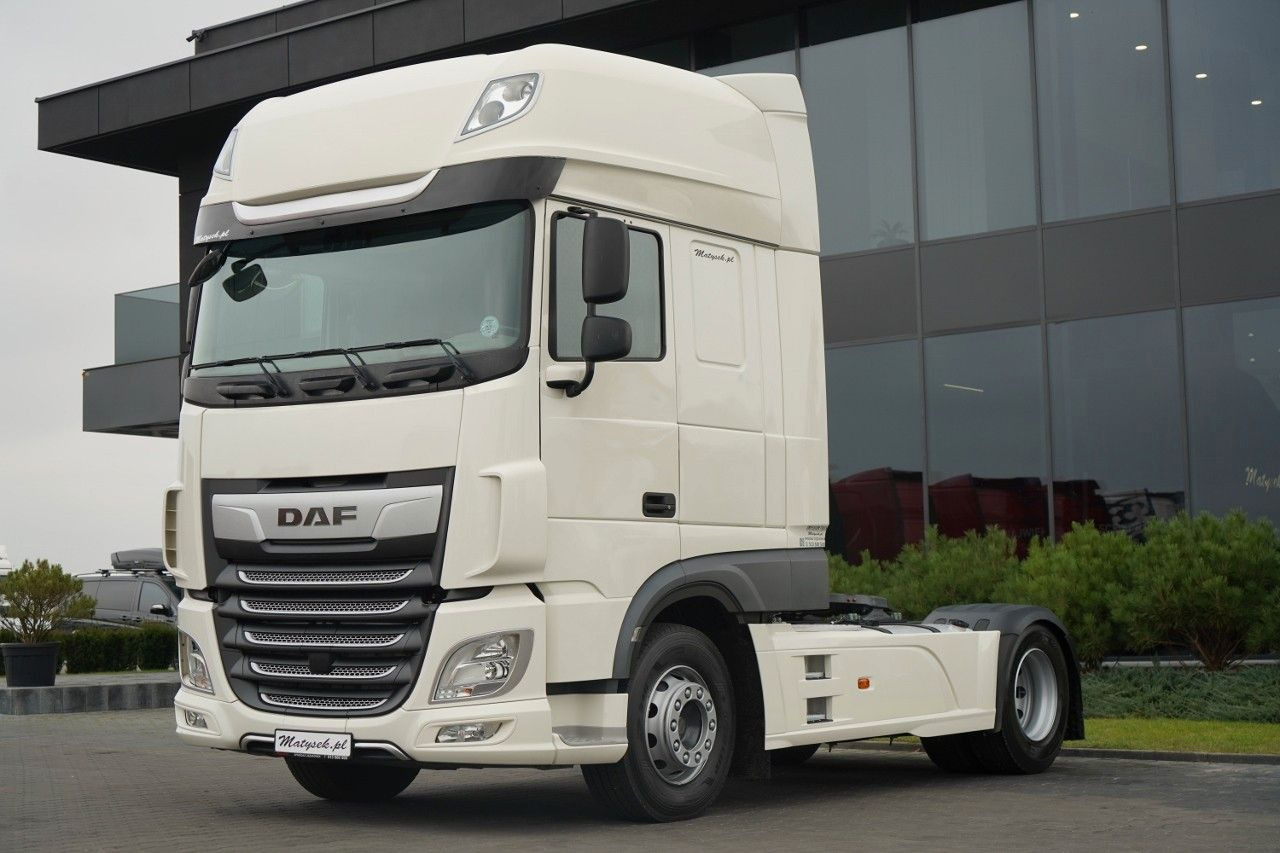 DAF XF 480 / SUPER SPACE CAB / OPONY 100% / 2021 ROK - Tracteur routier: photos 1 DAF XF 480 / SUPER SPACE CAB / OPONY 100% / 2021 ROK - Tracteur routier: photos 1
