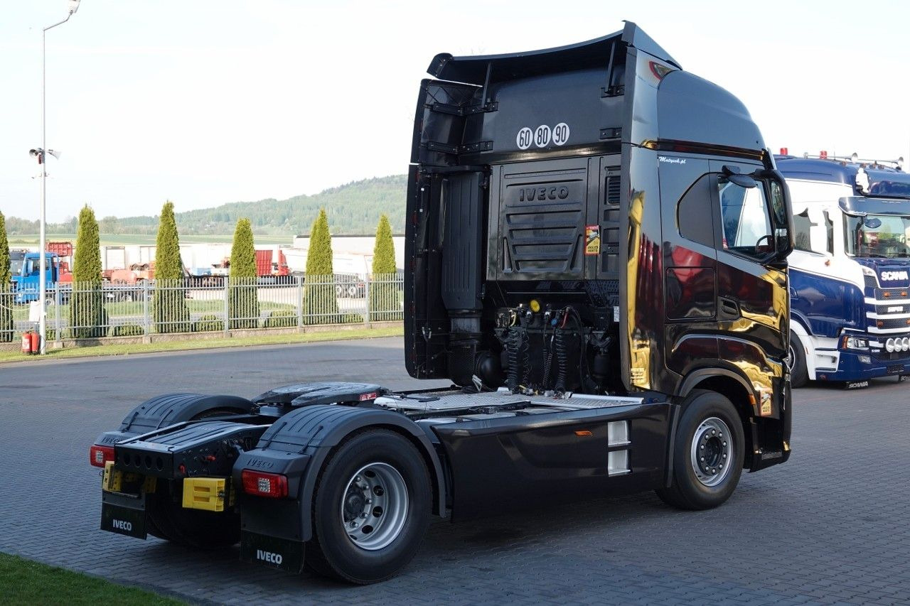 Iveco S-WAY / 530 / RETARDER / I-PARK COOL / FULL AIRM - Tracteur routier: photos 5 Iveco S-WAY / 530 / RETARDER / I-PARK COOL / FULL AIRM - Tracteur routier: photos 5