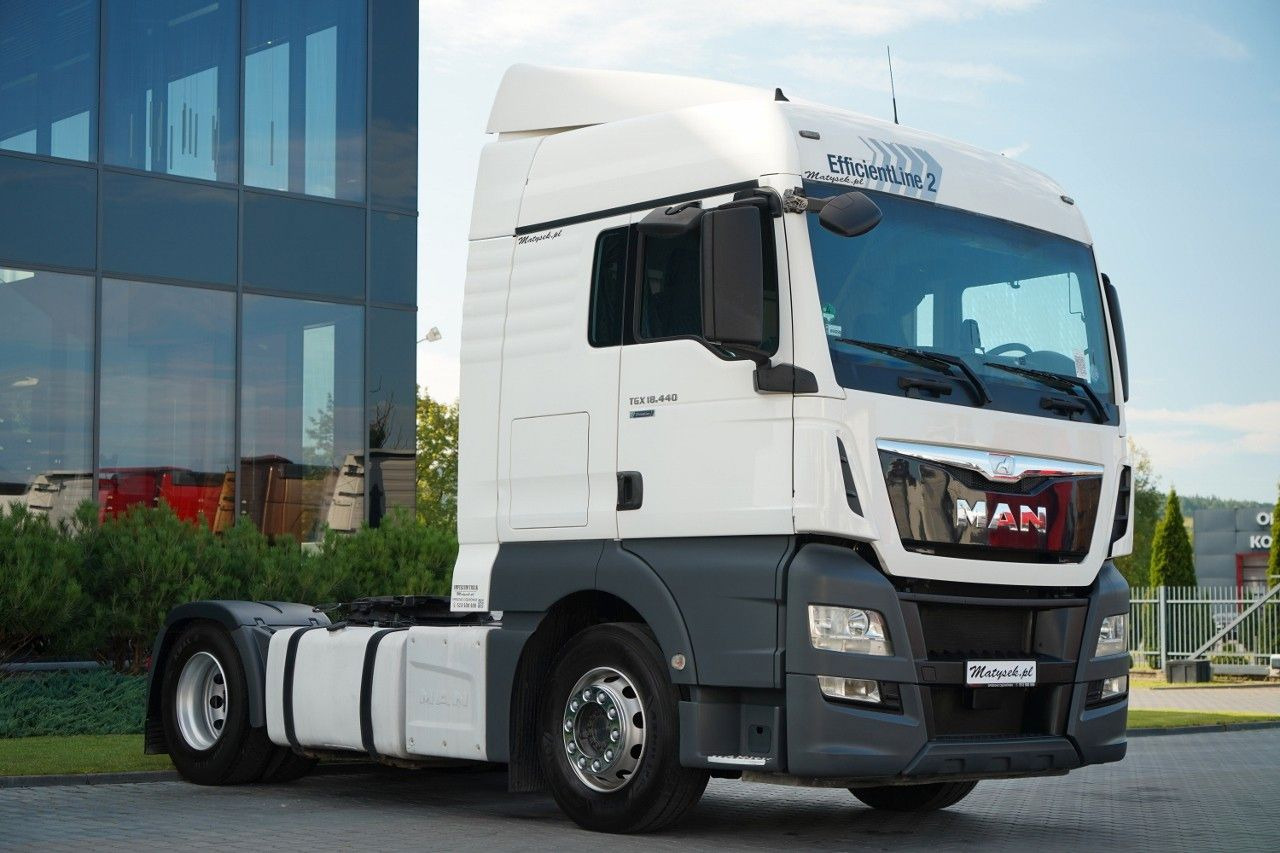 MAN TGX 18. 440 / XLX / STANDARD / 2016 ROK / MAN TGX 18. 440 / XLX / STANDARD / 2016 ROK / - Tracteur routier: photos 2 MAN TGX 18. 440 / XLX / STANDARD / 2016 ROK / MAN TGX 18. 440 / XLX / STANDARD / 2016 ROK / - Tracteur routier: photos 2