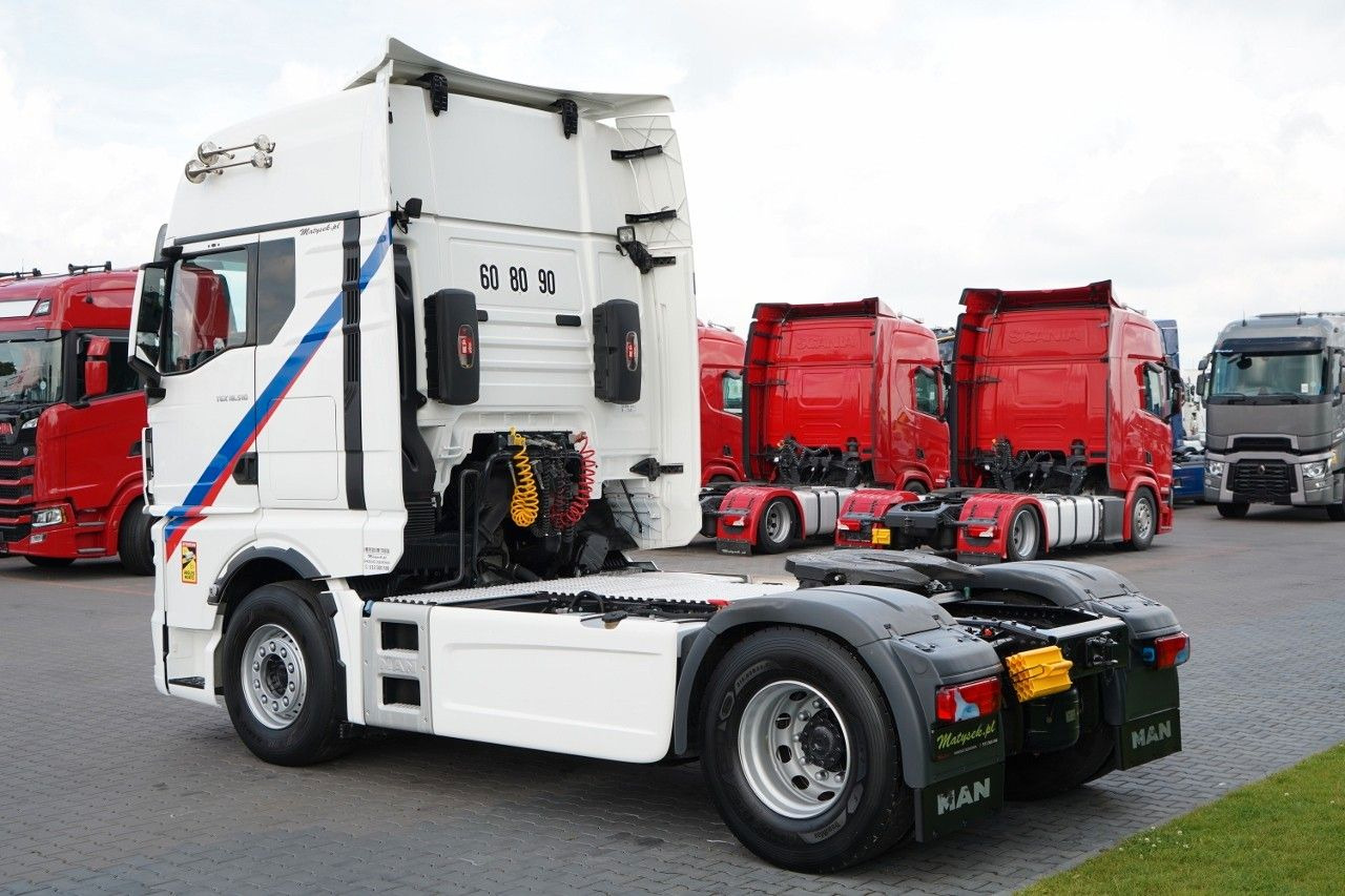 MAN TGX 18.510 / GX / RETARDER / NAVI / PO KONTRAKCI - Tracteur routier: photos 4 MAN TGX 18.510 / GX / RETARDER / NAVI / PO KONTRAKCI - Tracteur routier: photos 4