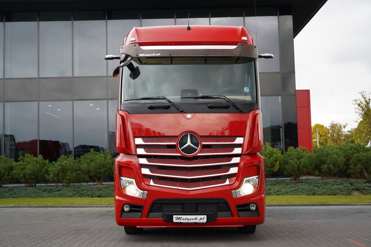 Mercedes-Benz ACTROS 1845 / BIG SPACE / 2020 / - Tracteur routier: photos 3 Mercedes-Benz ACTROS 1845 / BIG SPACE / 2020 / - Tracteur routier: photos 3
