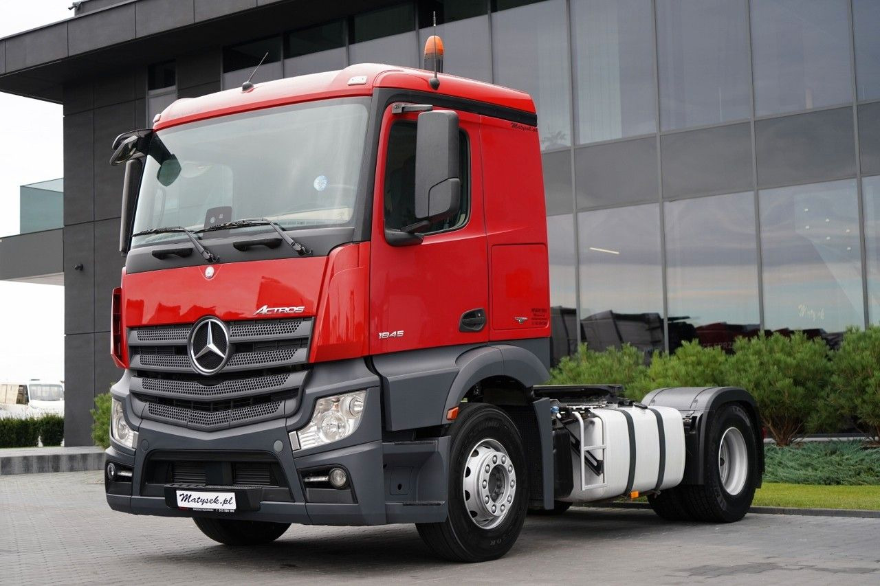 Mercedes-Benz ACTROS 1845 / HYDRAULIKA / NISKA KABINA / EURO - Tracteur routier: photos 1 Mercedes-Benz ACTROS 1845 / HYDRAULIKA / NISKA KABINA / EURO - Tracteur routier: photos 1
