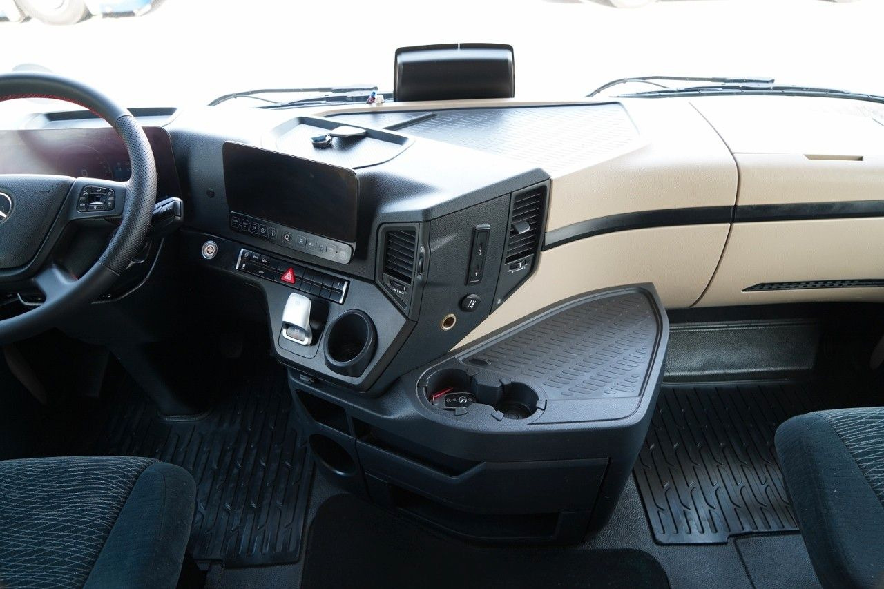 Tracteur routier Mercedes-Benz ACTROS 1845 / MP5 / BIG SPACE / PO KONTRAKCIE SE: photos 16
