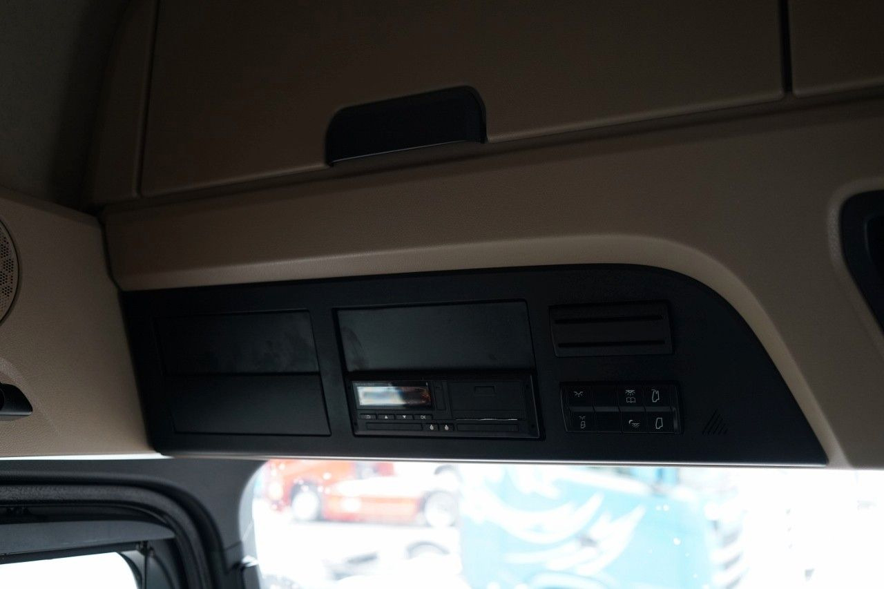 Tracteur routier Mercedes-Benz ACTROS 1845 / MP5 / BIG SPACE: photos 33