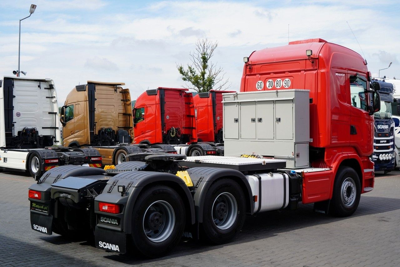 Scania R 580 / V8 / 6x4 / DMC: 150.000 KG / RETARDER / - Tracteur routier: photos 4 Scania R 580 / V8 / 6x4 / DMC: 150.000 KG / RETARDER / - Tracteur routier: photos 4