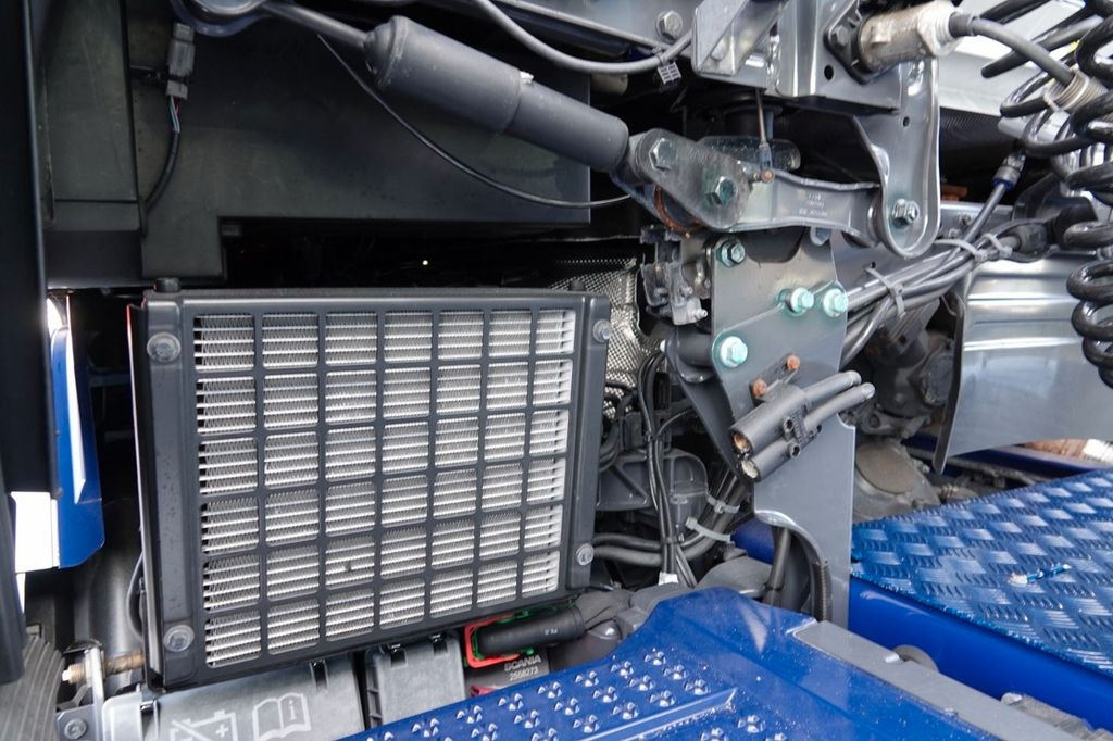 Tracteur routier Scania S 580 / V8 / RETARDER / FULL AIRMATIC / I-PARK C: photos 11