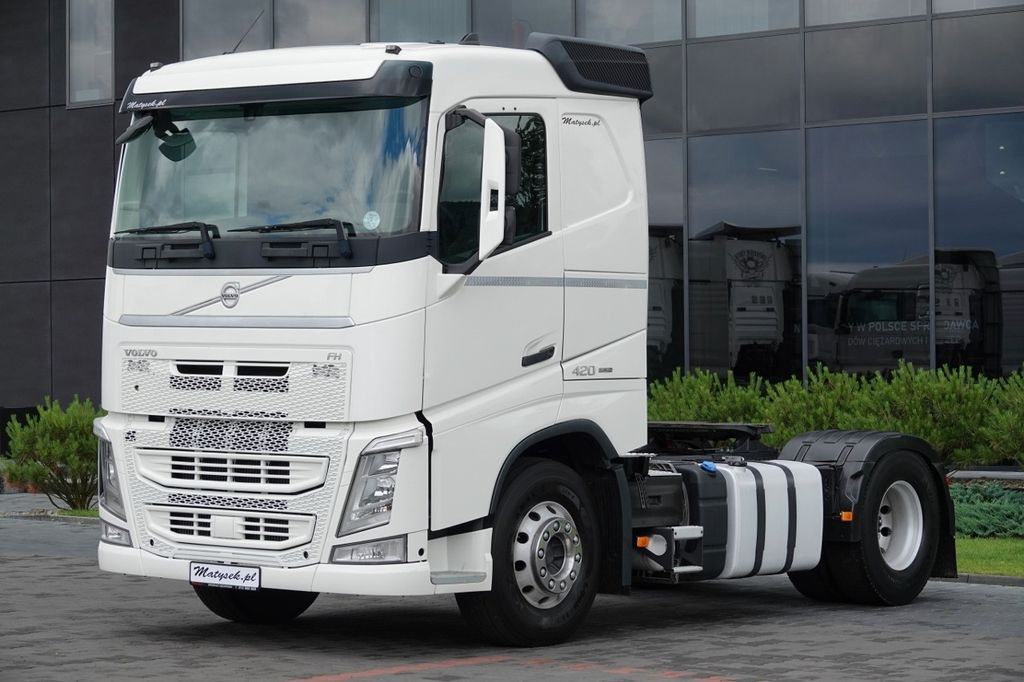 Volvo FH 420 / 13 L / PEŁNY ADR / 2017 ROK / LOW CAB - Tracteur routier: photos 2 Volvo FH 420 / 13 L / PEŁNY ADR / 2017 ROK / LOW CAB - Tracteur routier: photos 2
