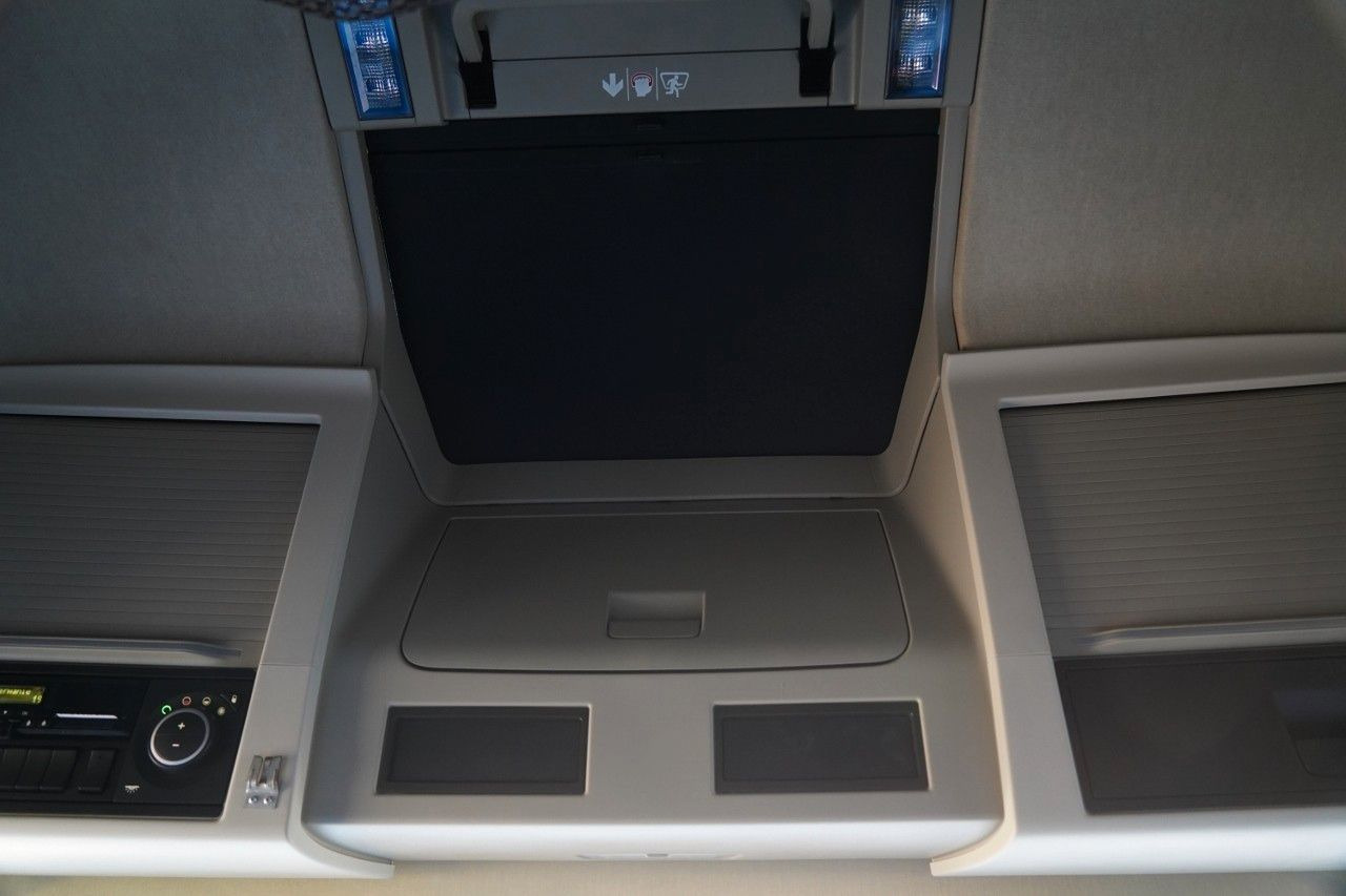 Tracteur routier Volvo FH 500 / XXL / I-PARK COOL / I-SAVE / NOWY MODEL: photos 33 Tracteur routier Volvo FH 500 / XXL / I-PARK COOL / I-SAVE / NOWY MODEL: photos 33