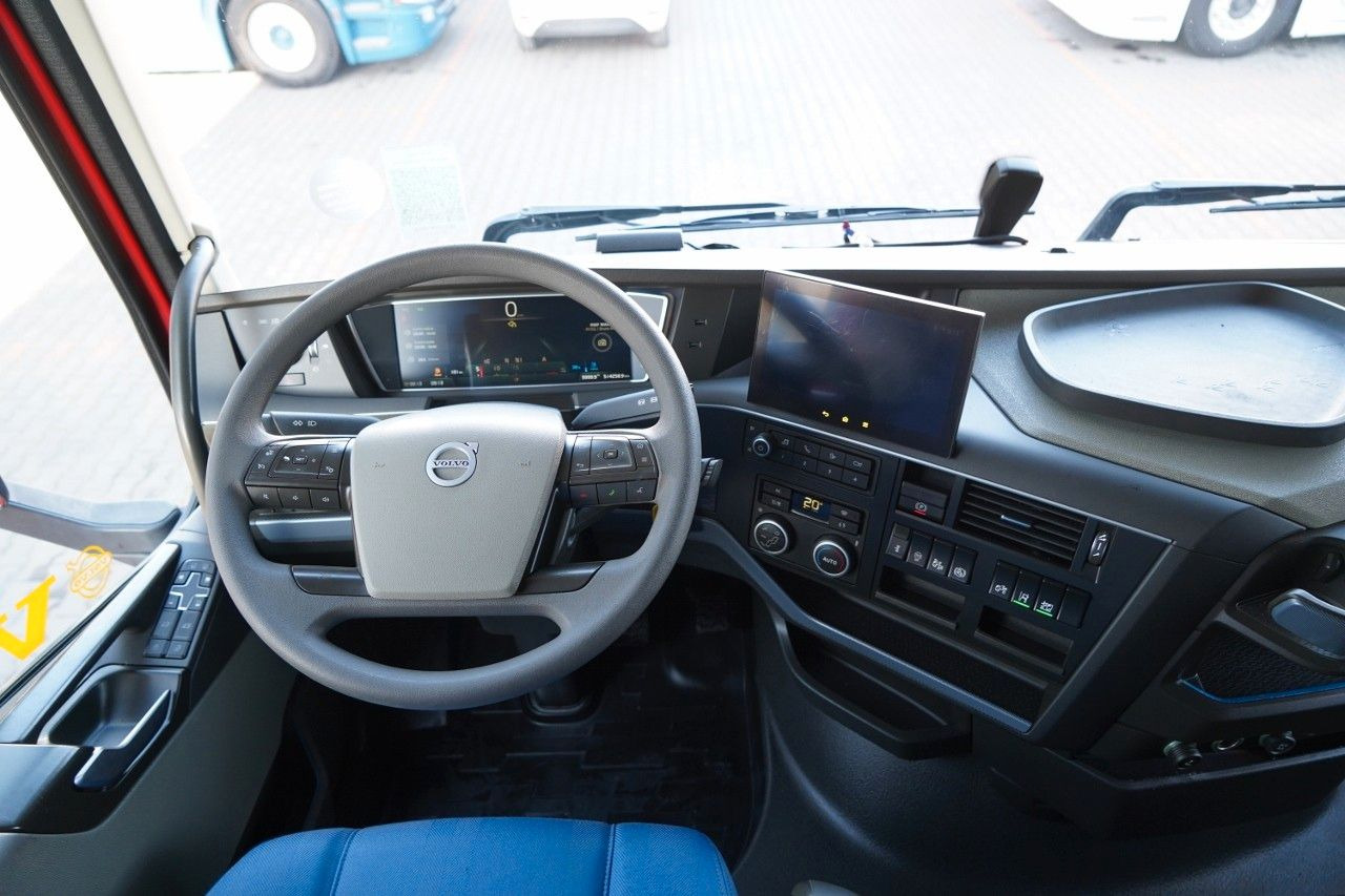 Tracteur routier Volvo FH 500 / XXL / I-PARK COOL / I-SAVE / NOWY MODEL: photos 28 Tracteur routier Volvo FH 500 / XXL / I-PARK COOL / I-SAVE / NOWY MODEL: photos 28