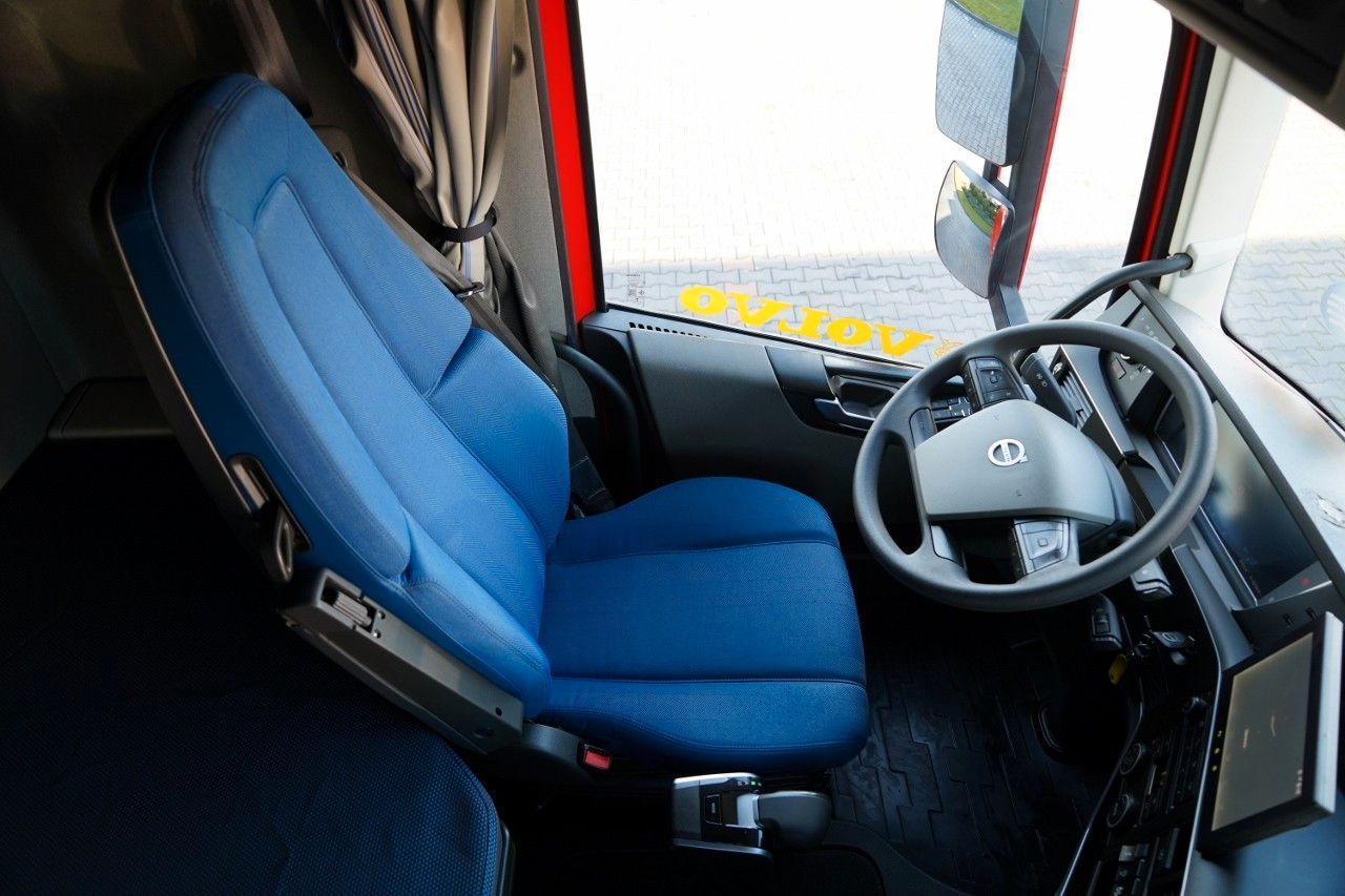 Tracteur routier Volvo FH 500 / XXL / I-PARK COOL / I-SAVE / NOWY MODEL: photos 27 Tracteur routier Volvo FH 500 / XXL / I-PARK COOL / I-SAVE / NOWY MODEL: photos 27