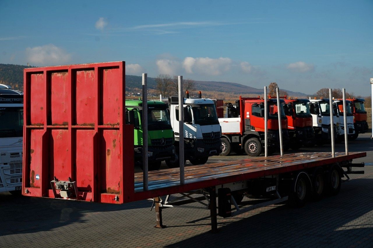 Trailor NACZEPA PLATFORMA / KŁONICE / OŚ SKRĘTNA - Semi-remorque plateau: photos 3 Trailor NACZEPA PLATFORMA / KŁONICE / OŚ SKRĘTNA - Semi-remorque plateau: photos 3