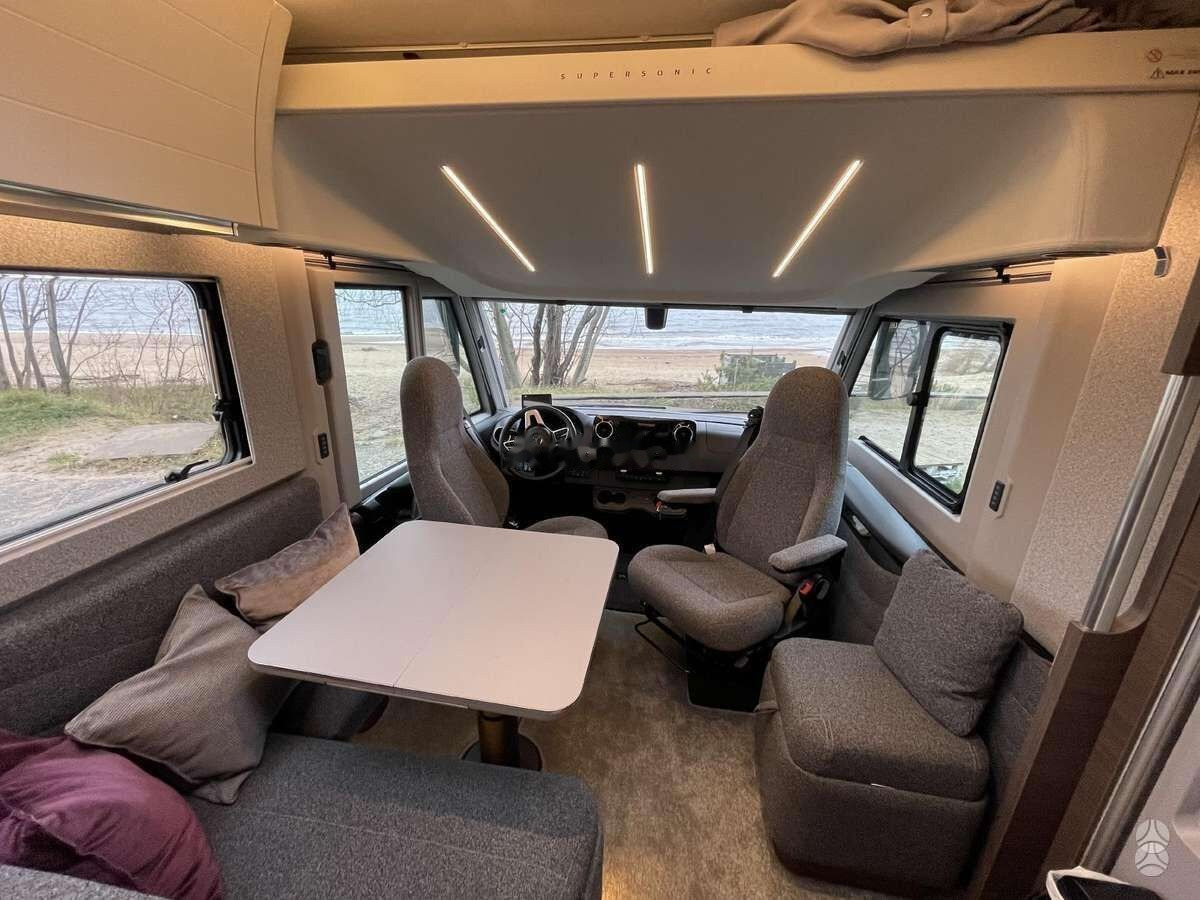 Adria Super Sonic 780SL - Camping-car: photos 5 Adria Super Sonic 780SL - Camping-car: photos 5